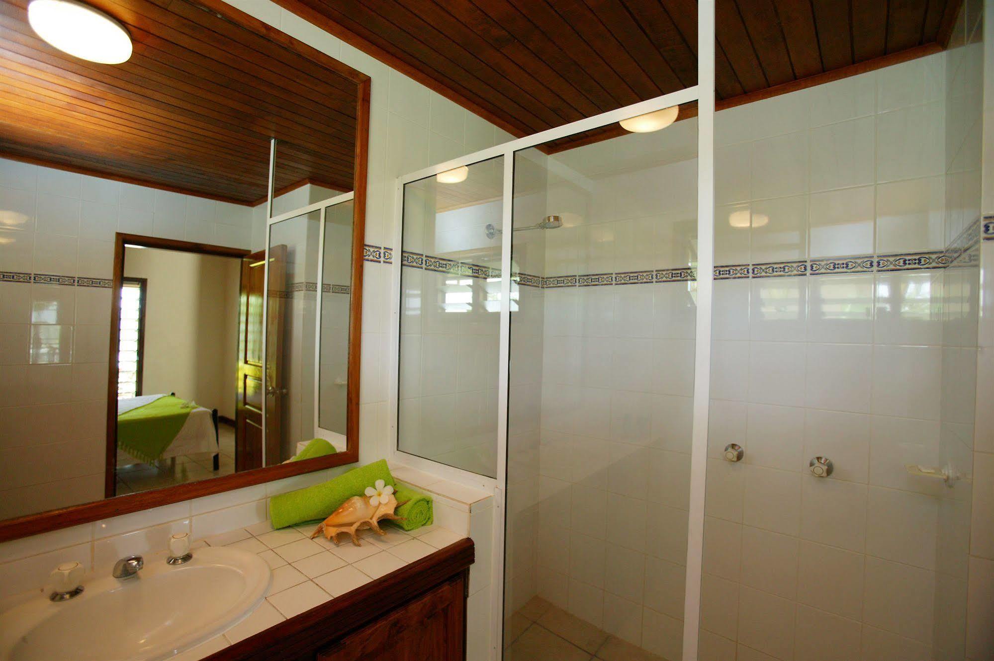 Mangoes Resort (Adults Only) Port-Vila Extérieur photo